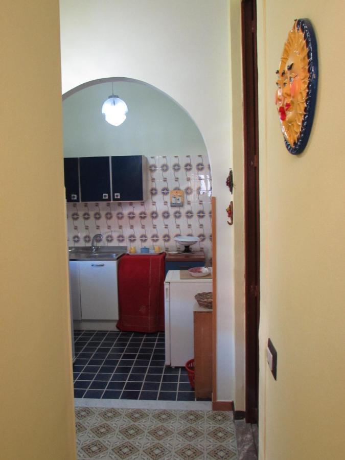Bed and Breakfast Antico Palazzo Giardini-Naxos Exterior foto