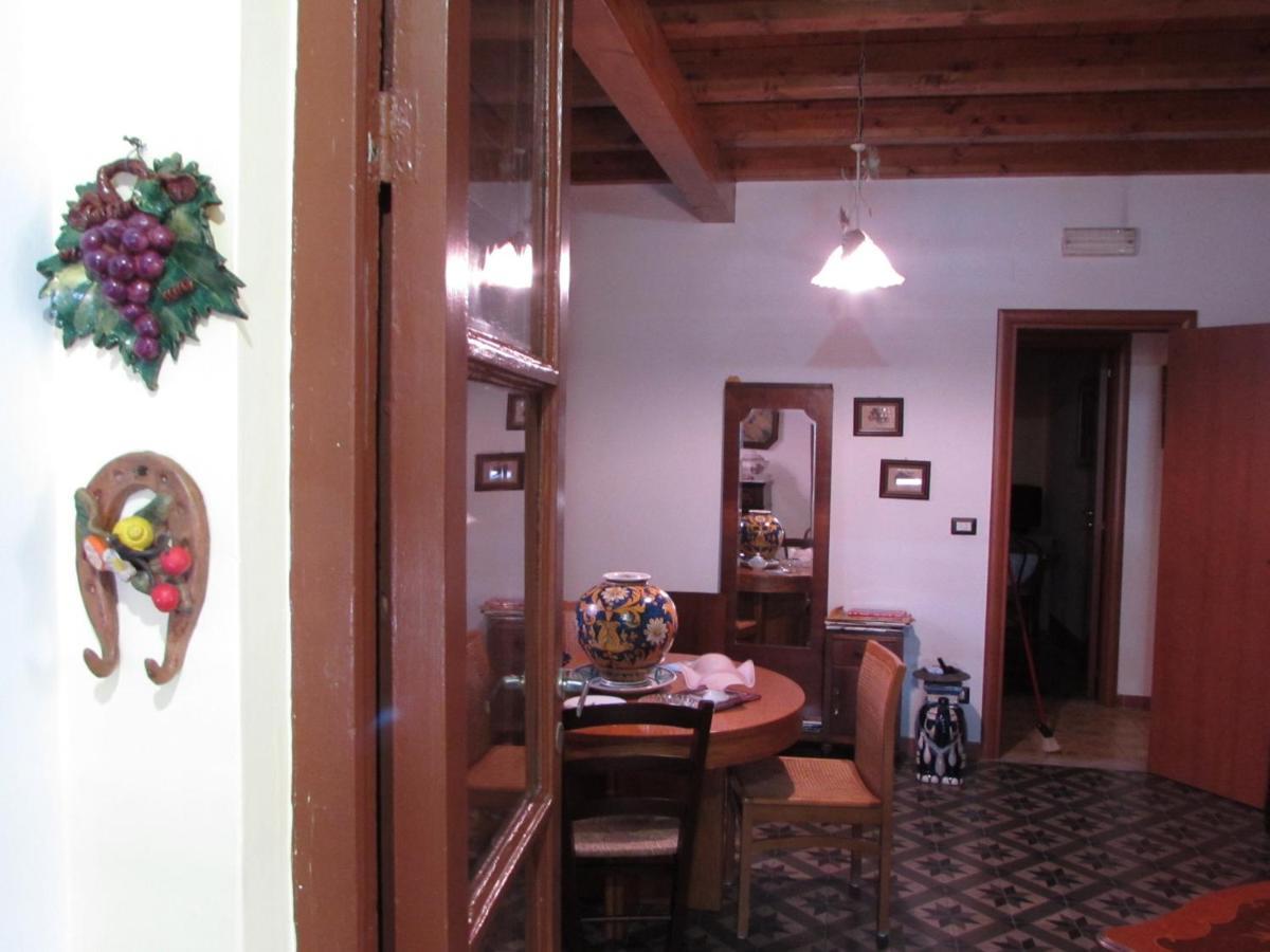 Bed and Breakfast Antico Palazzo Giardini-Naxos Exterior foto