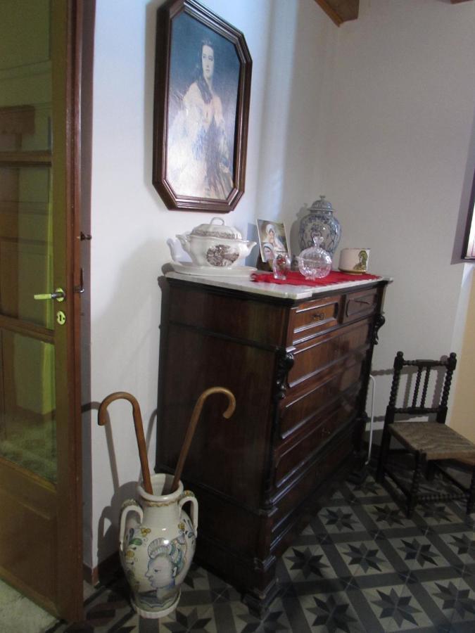 Bed and Breakfast Antico Palazzo Giardini-Naxos Exterior foto