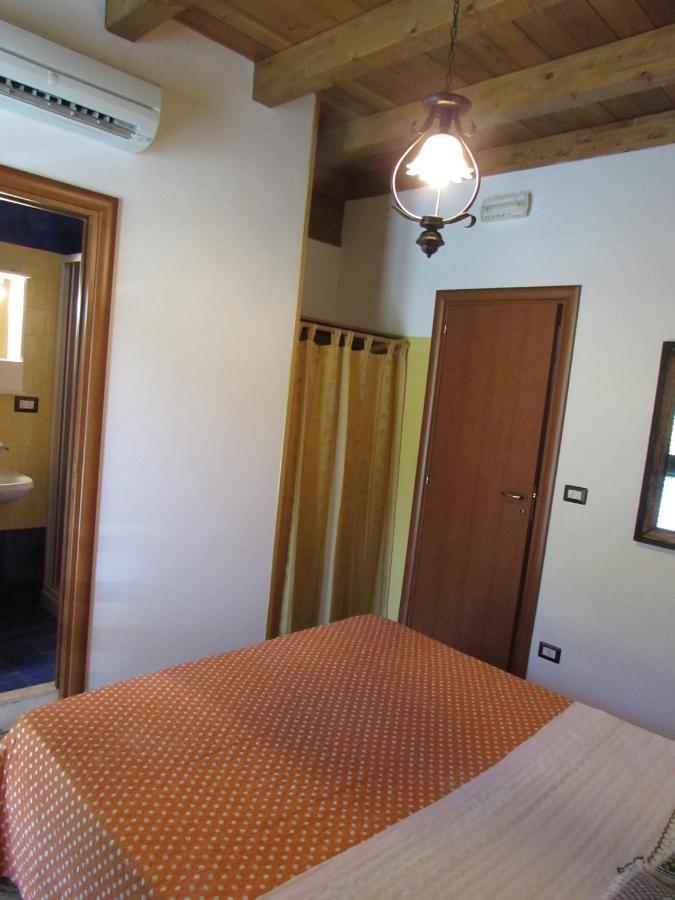 Bed and Breakfast Antico Palazzo Giardini-Naxos Exterior foto