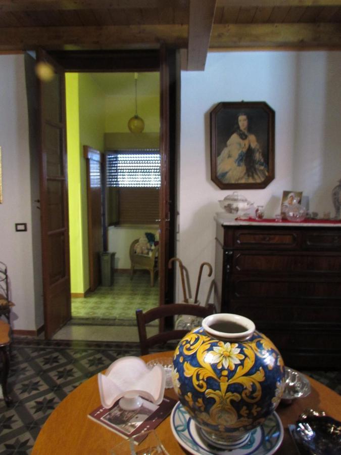 Bed and Breakfast Antico Palazzo Giardini-Naxos Exterior foto